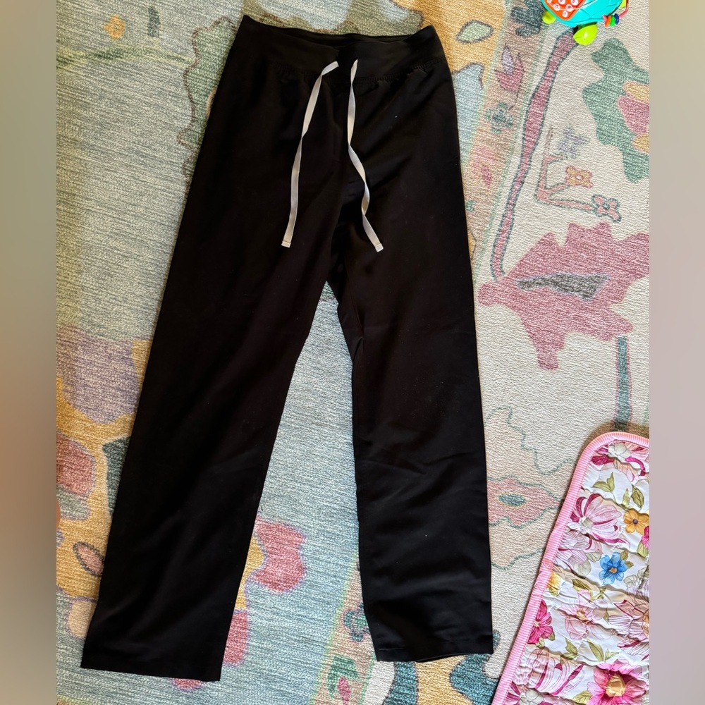 Figs Livingston high-waisted scrub pants